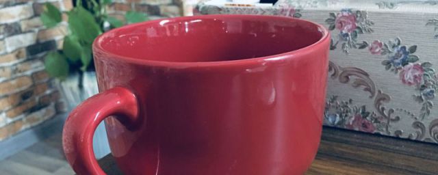 陶瓷杯可以泡奶茶吗(陶瓷保温杯可以泡茶吗?)
