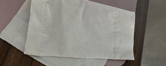 卫生纸为什么会有臭味(为什么卫生纸有臭味)