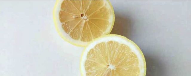 即食柠檬的做法(柠檬怎么做成柠檬片即食)